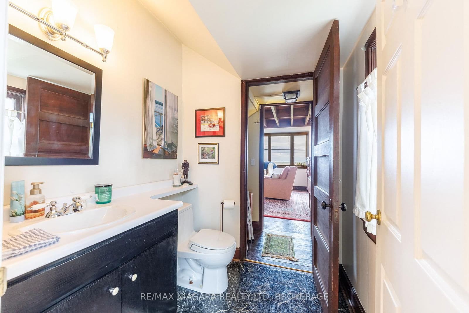 Detached at 725 Point Abino Road, Fort Erie, ON - Photo 18 - RE/MAX Garden City Realty