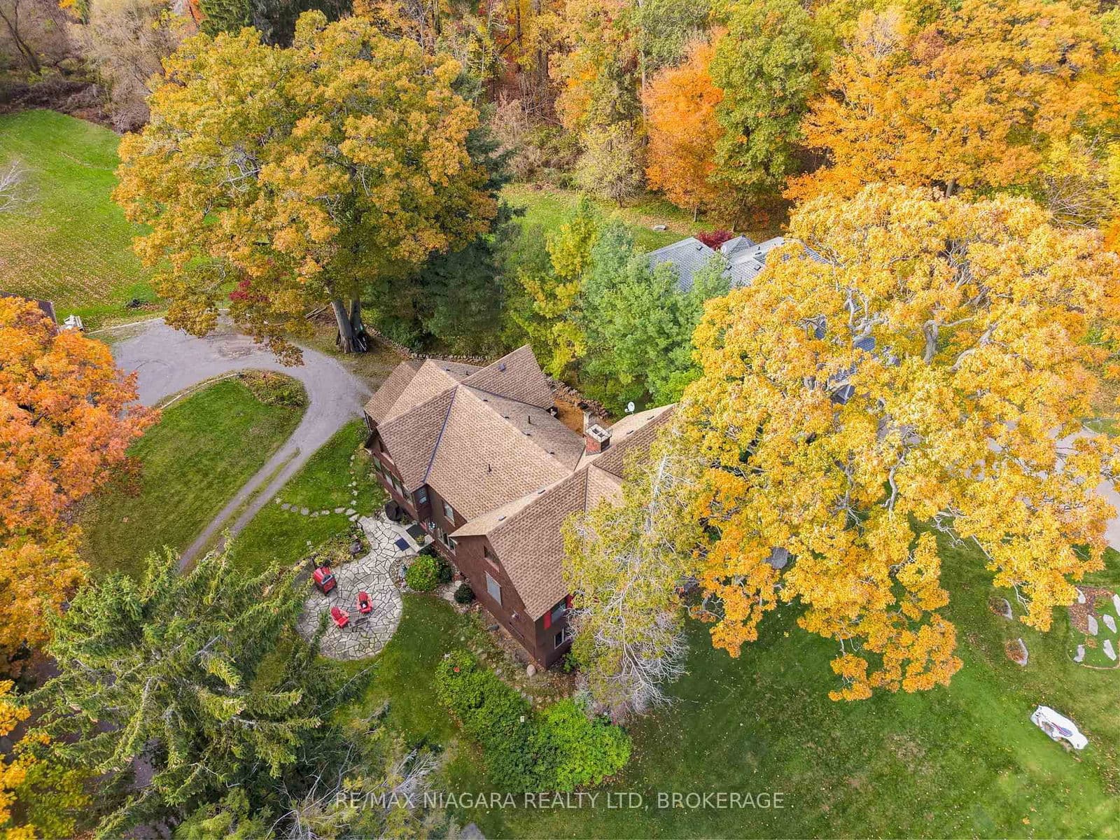 Detached at 725 Point Abino Road, Fort Erie, ON - Photo 43 - RE/MAX Garden City Realty