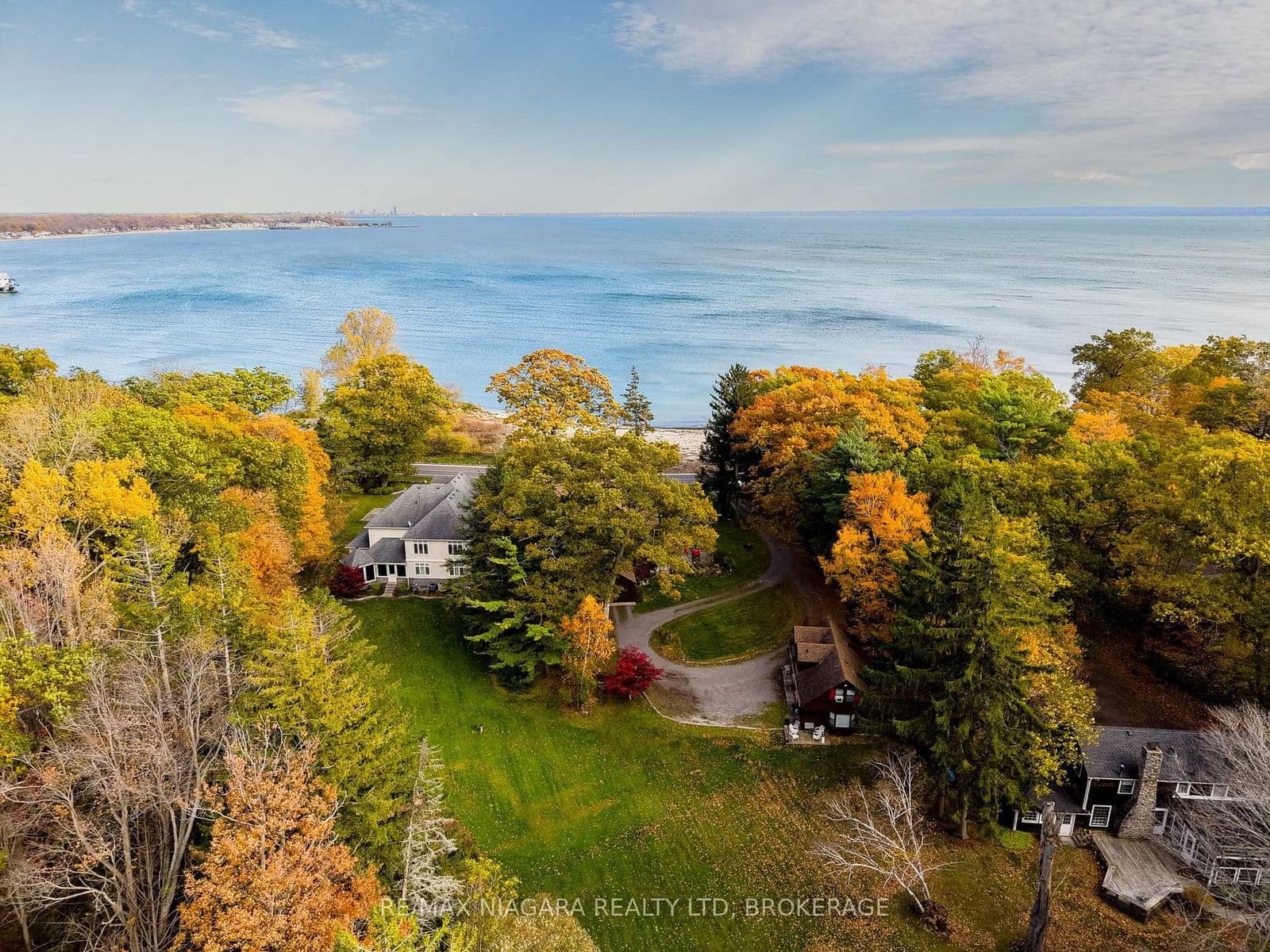 Detached at 725 Point Abino Road, Fort Erie, ON - Photo 45 - RE/MAX Garden City Realty