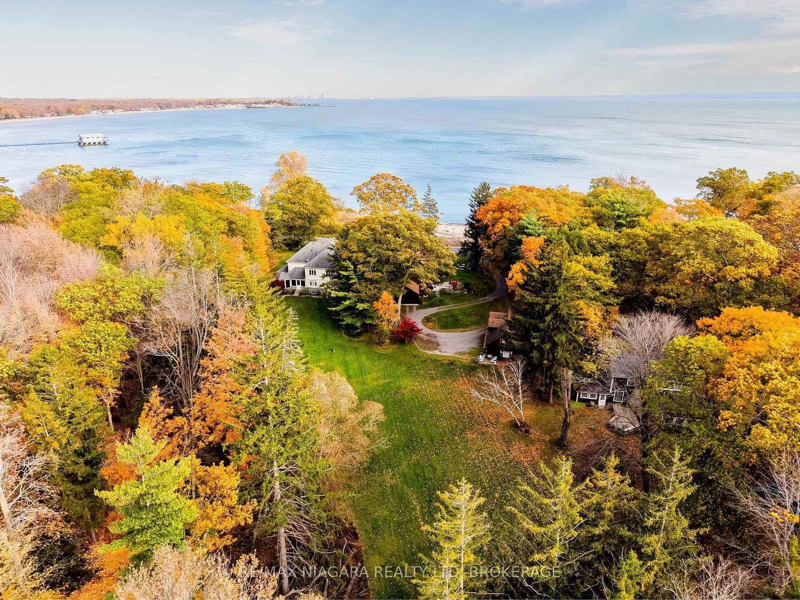 Detached at 725 Point Abino Road, Fort Erie, ON - Photo 46 - RE/MAX Garden City Realty