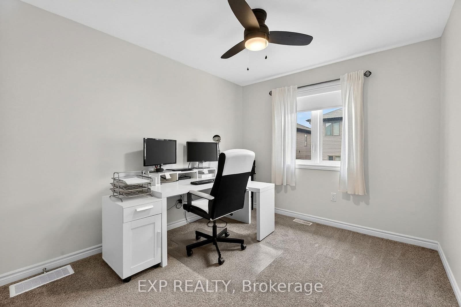 Att/Row/Townhouse at 4037 Crown Street, Lincoln, ON - Photo 30 - RE/MAX Garden City Realty