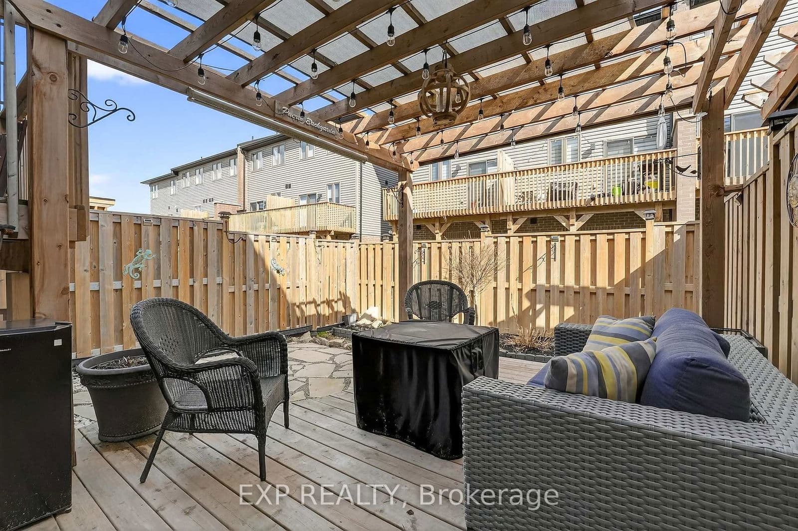 Att/Row/Townhouse at 4037 Crown Street, Lincoln, ON - Photo 36 - RE/MAX Garden City Realty