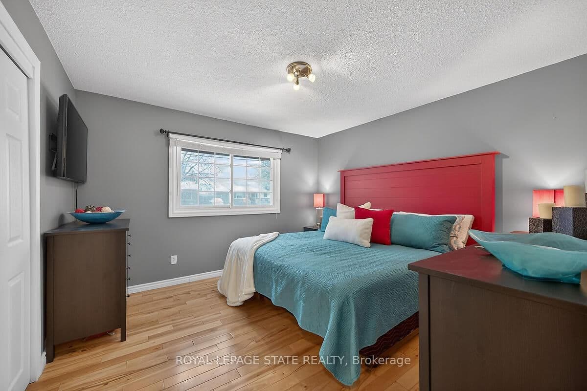 Detached at 33 Abraham Drive, St. Catharines, ON - Photo 18 - RE/MAX Garden City Realty