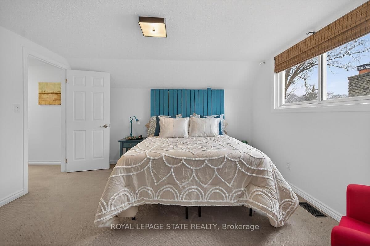 Detached at 33 Abraham Drive, St. Catharines, ON - Photo 26 - RE/MAX Garden City Realty