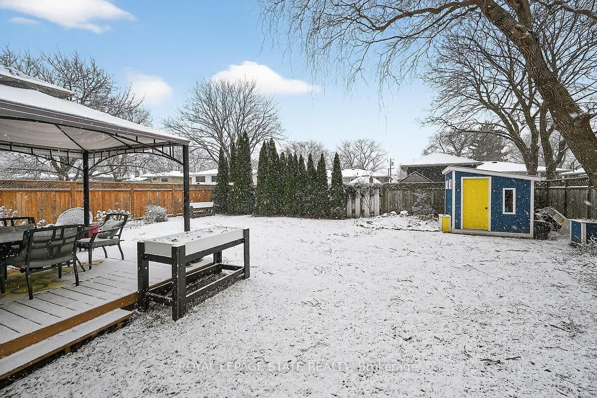 Detached at 33 Abraham Drive, St. Catharines, ON - Photo 48 - RE/MAX Garden City Realty