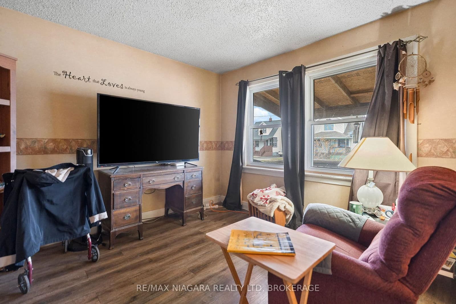 Detached at 71 Johnston Street, Port Colborne, ON - Photo 6 - RE/MAX Garden City Realty