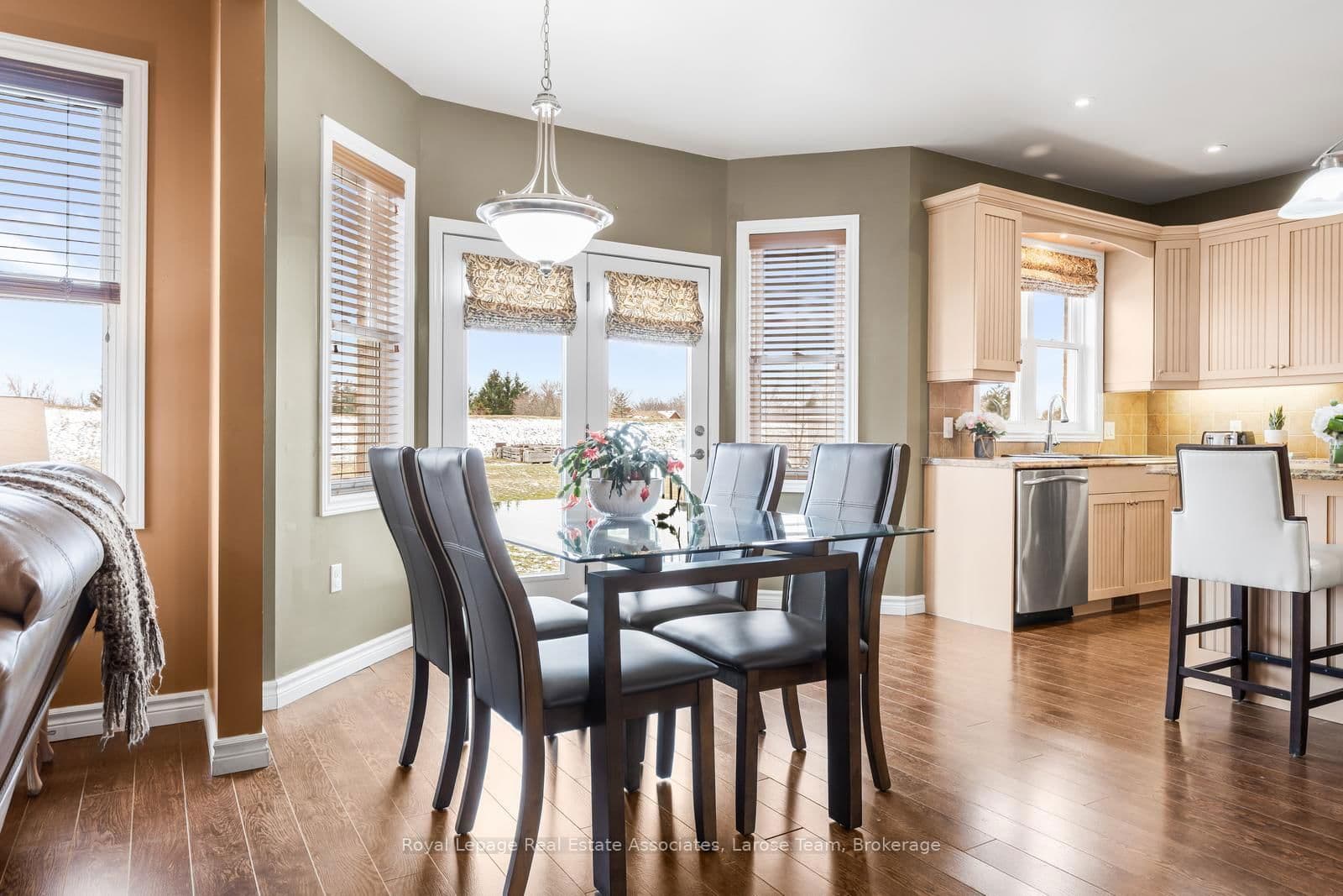 Detached at 5484 Attema Crescent, West Lincoln, ON - Photo 13 - RE/MAX Garden City Realty