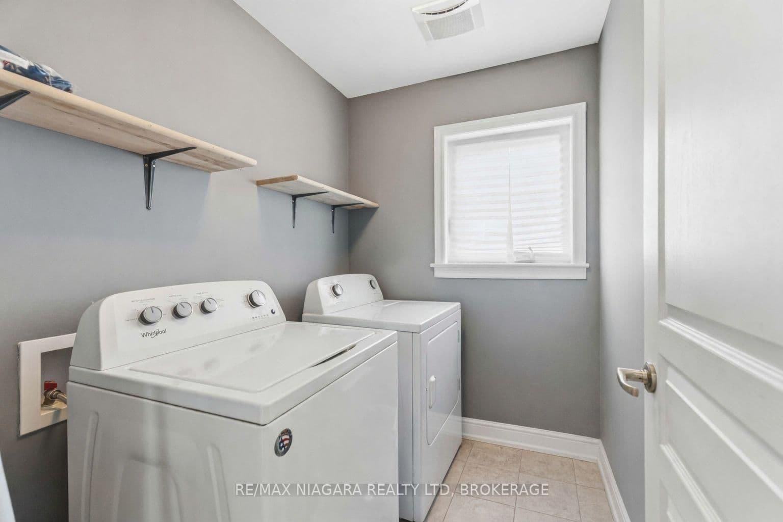 Condo Townhouse at 54 Severino Circle, West Lincoln, ON - Photo 19 - RE/MAX Garden City Realty