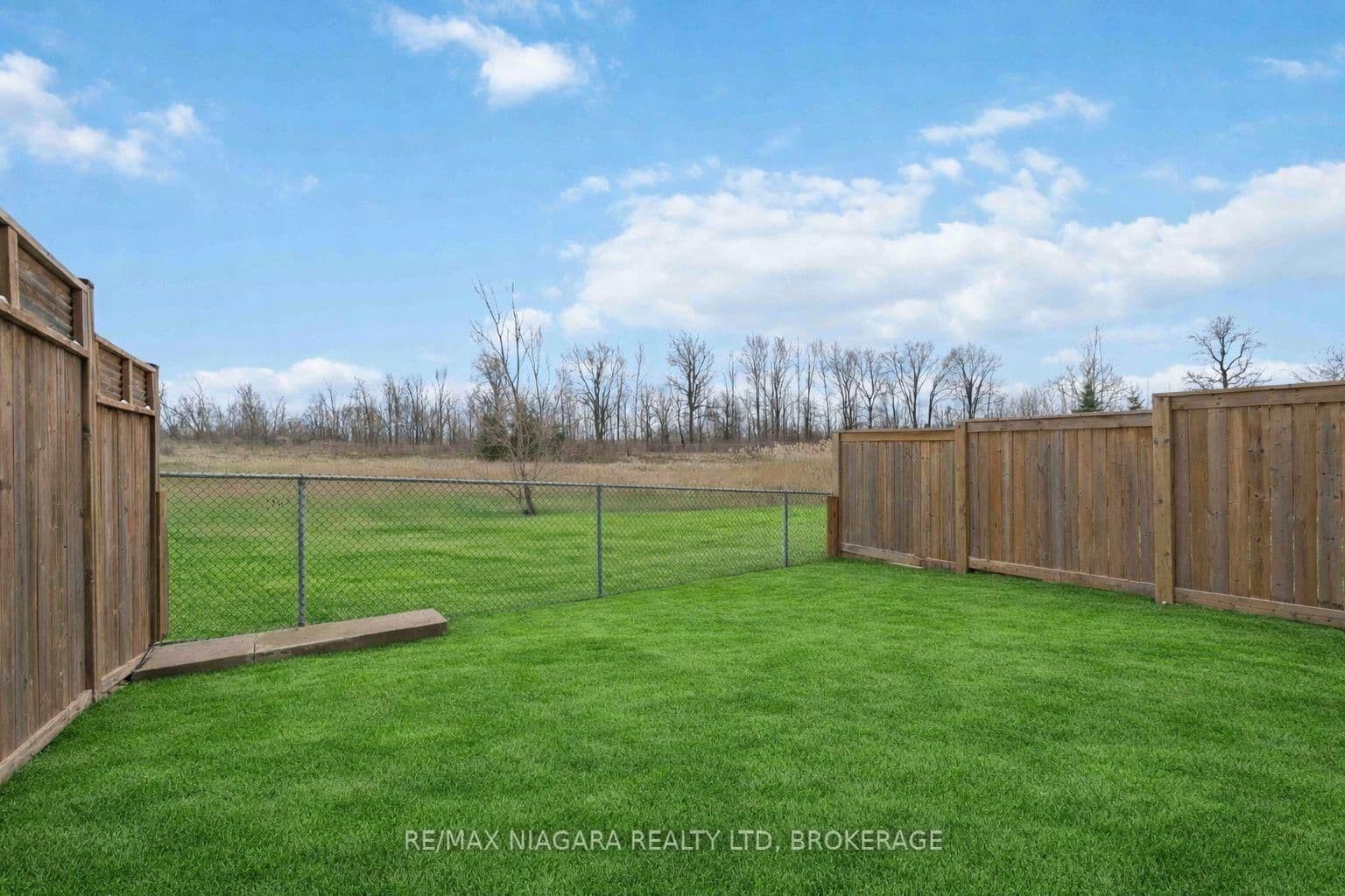 Condo Townhouse at 54 Severino Circle, West Lincoln, ON - Photo 21 - RE/MAX Garden City Realty