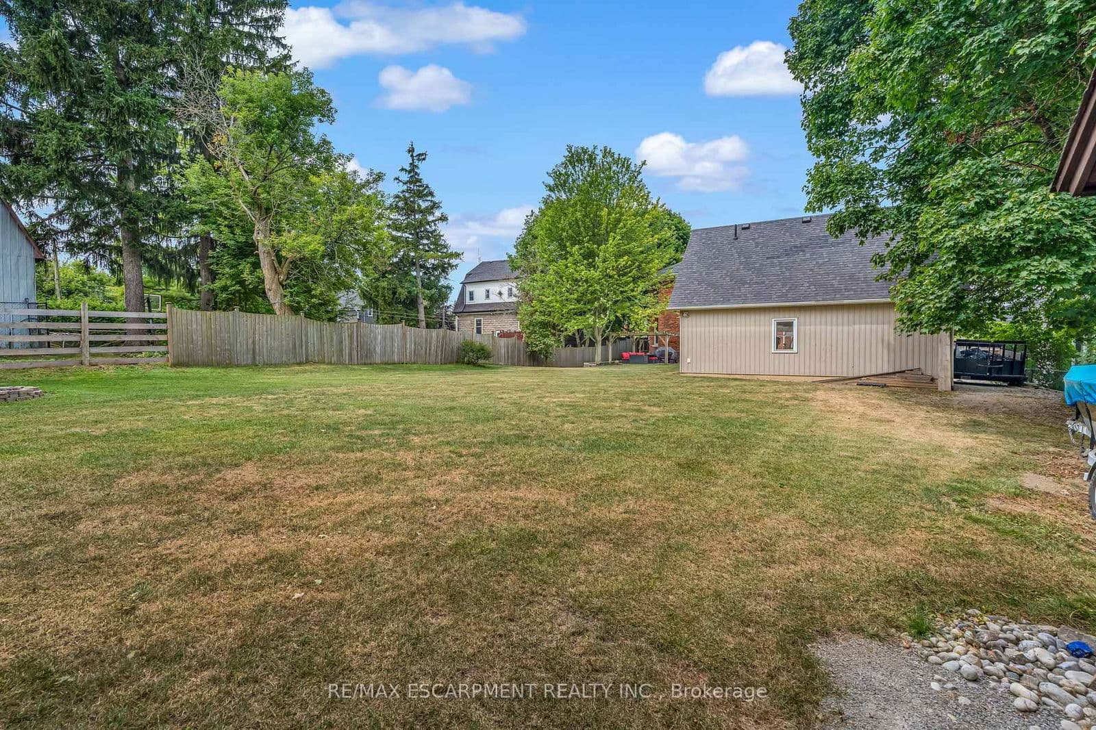 Detached at 303 Canborough Street, West Lincoln, ON - Photo 31 - RE/MAX Garden City Realty