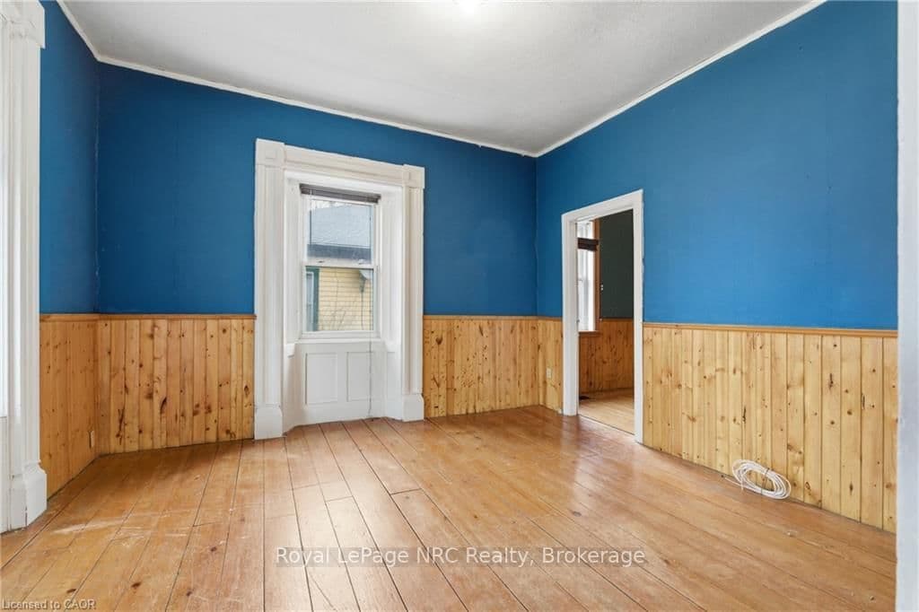 Detached at 211 Canborough Street, West Lincoln, ON - Photo 26 - RE/MAX Garden City Realty