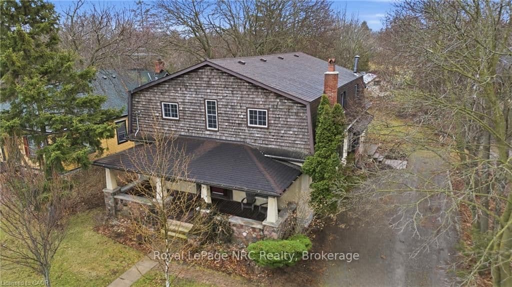 Detached at 211 Canborough Street, West Lincoln, ON - Photo 7 - RE/MAX Garden City Realty