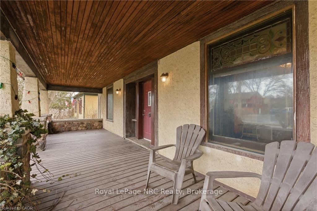 Detached at 211 Canborough Street, West Lincoln, ON - Photo 8 - RE/MAX Garden City Realty