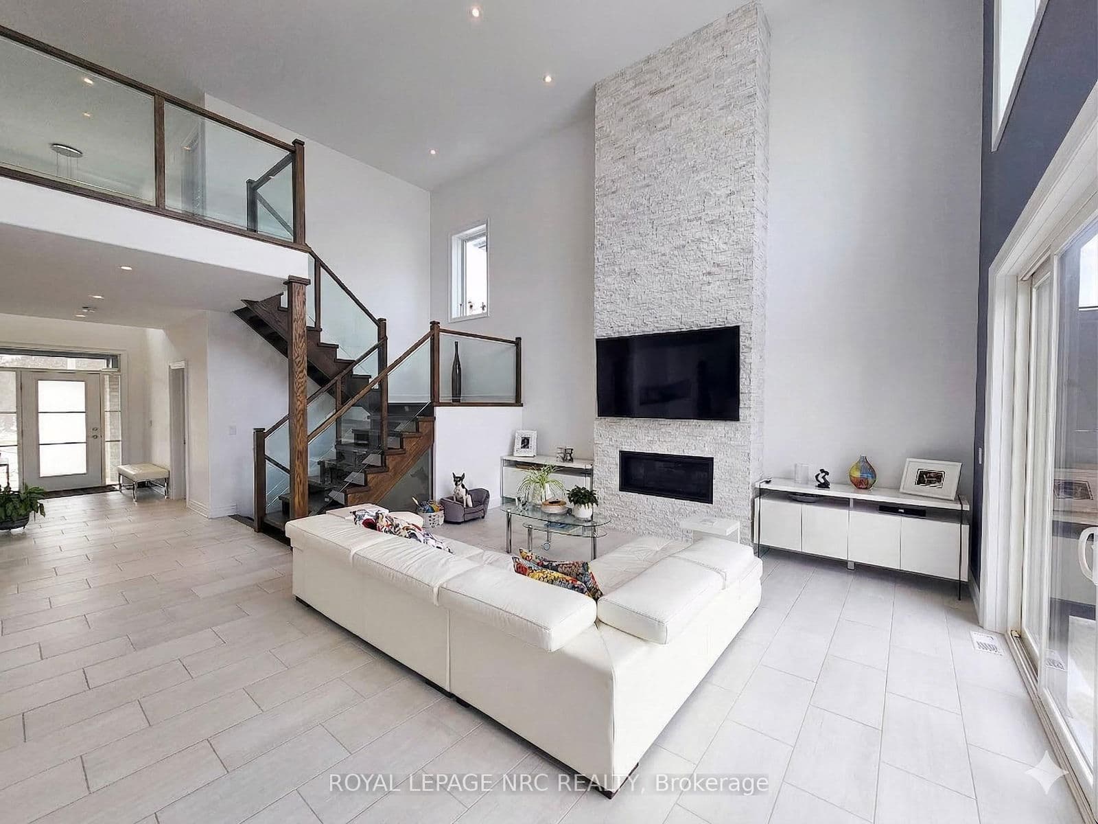 Detached at 8945 Emily Boulevard, Niagara Falls, ON - Photo 27 - RE/MAX Garden City Realty