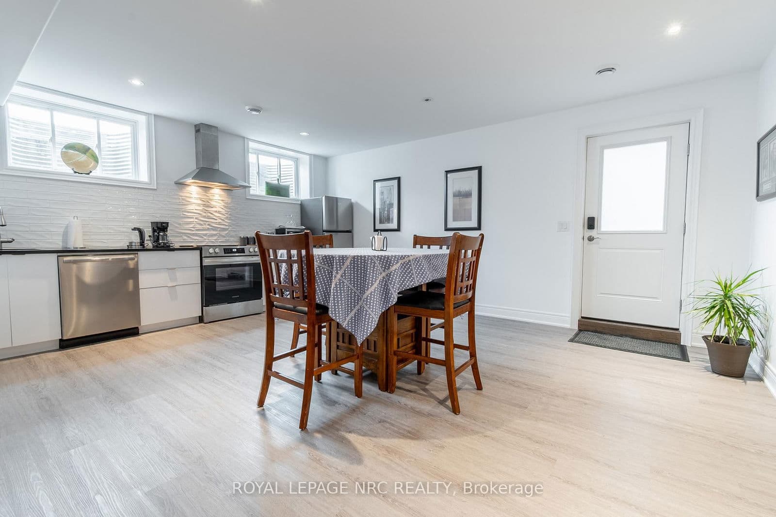 Detached at 8945 Emily Boulevard, Niagara Falls, ON - Photo 40 - RE/MAX Garden City Realty