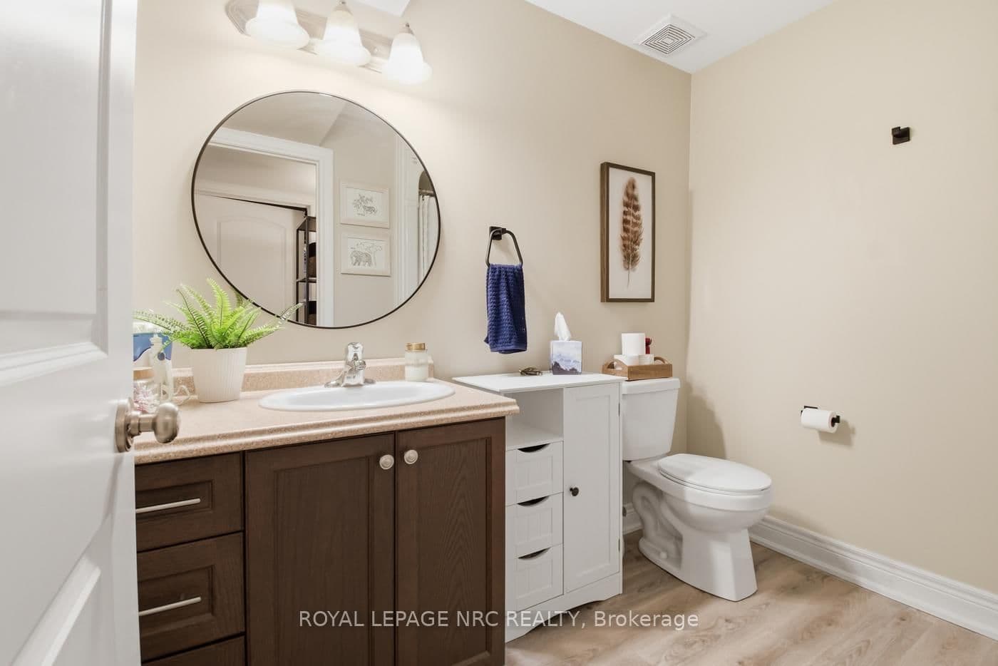 Semi-Detached at 3945 Village Creek Drive, Fort Erie, ON - Photo 15 - RE/MAX Garden City Realty