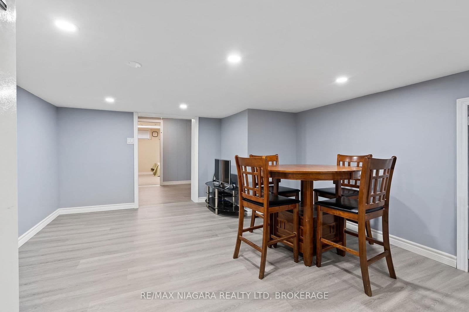 Detached at 4 Tanner Circle, St. Catharines, ON - Photo 27 - RE/MAX Garden City Realty