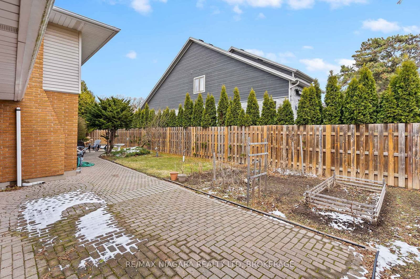 Detached at 4 Tanner Circle, St. Catharines, ON - Photo 37 - RE/MAX Garden City Realty