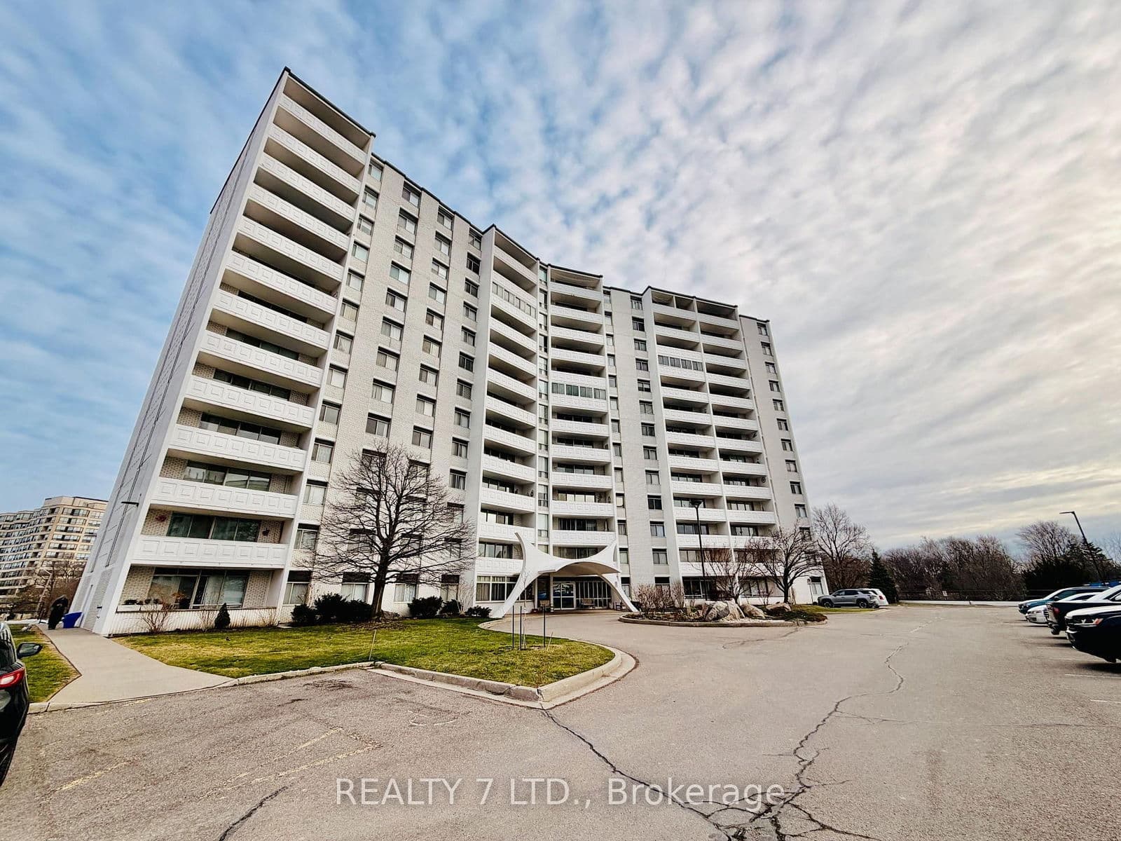 Condo Apartment at 1107- 15 Towering Heights Boulevard, St. Catharines, ON - Photo 15 - RE/MAX Garden City Realty