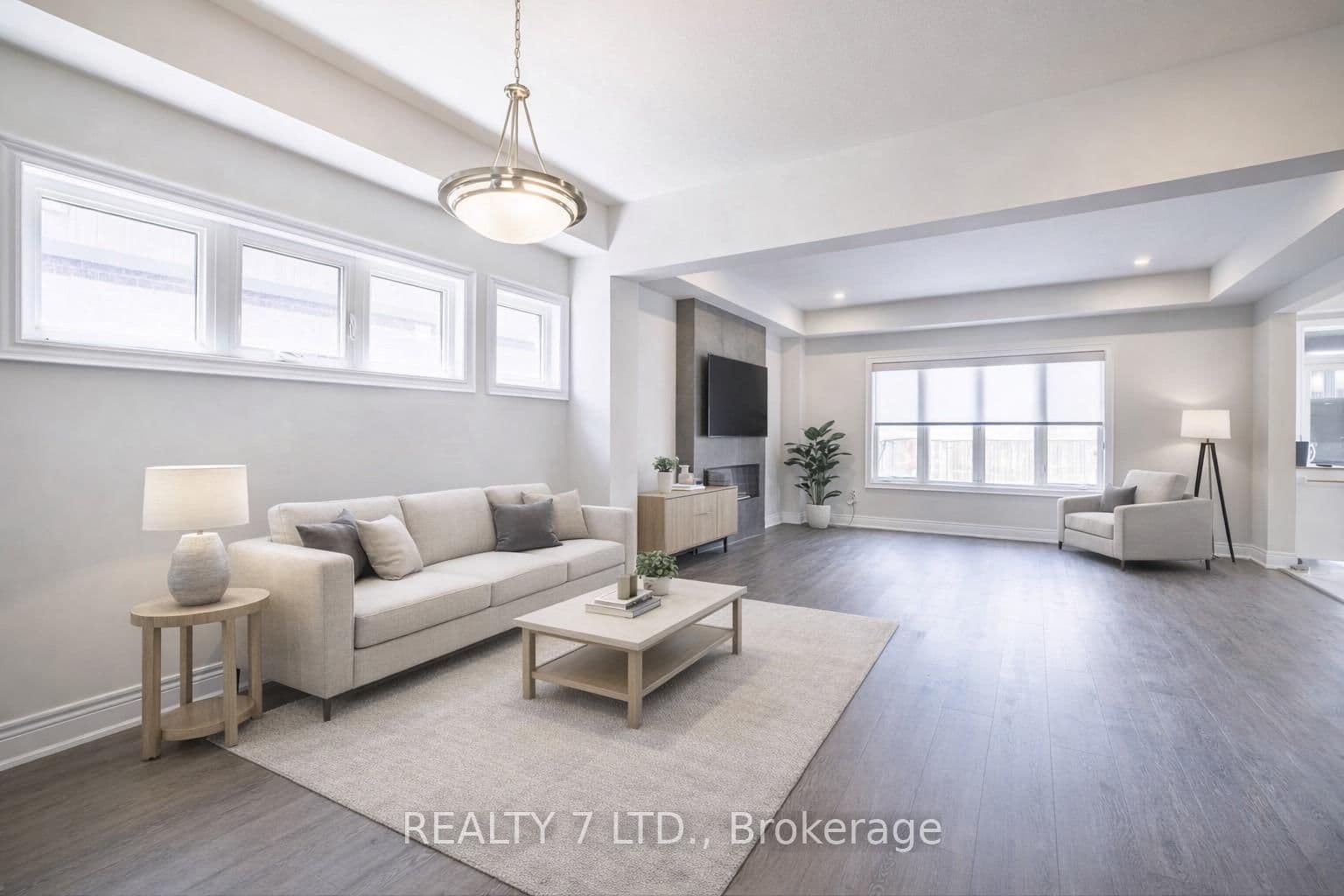 Detached at 128 Susan Drive, Pelham, ON - Photo 7 - RE/MAX Garden City Realty