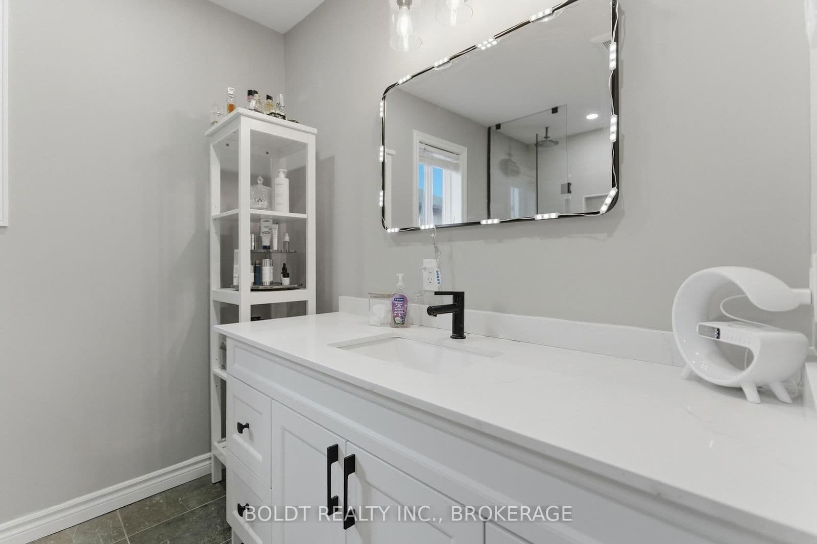 Detached at 4870 Allan Court, Lincoln, ON - Photo 20 - RE/MAX Garden City Realty