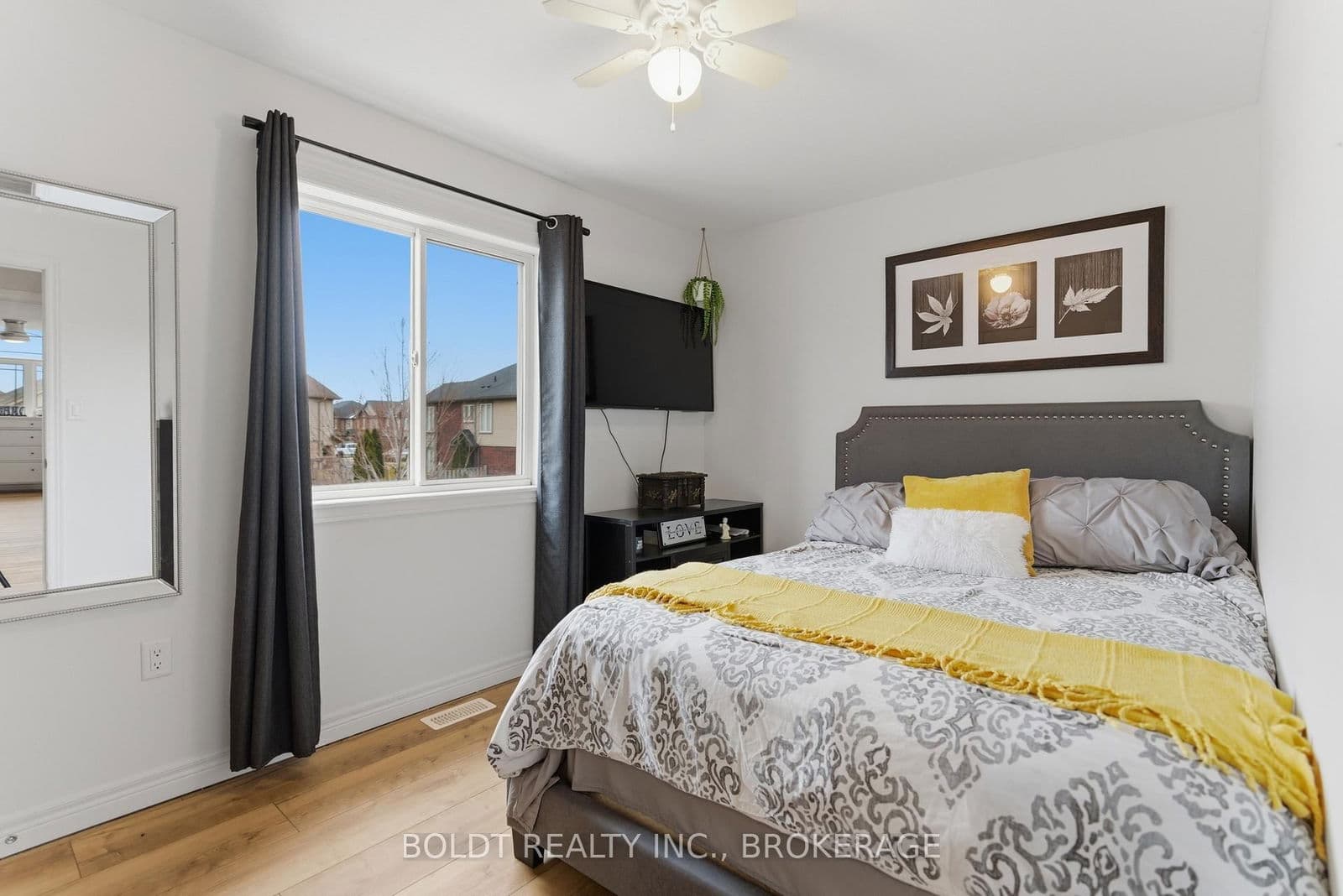 Detached at 4870 Allan Court, Lincoln, ON - Photo 23 - RE/MAX Garden City Realty