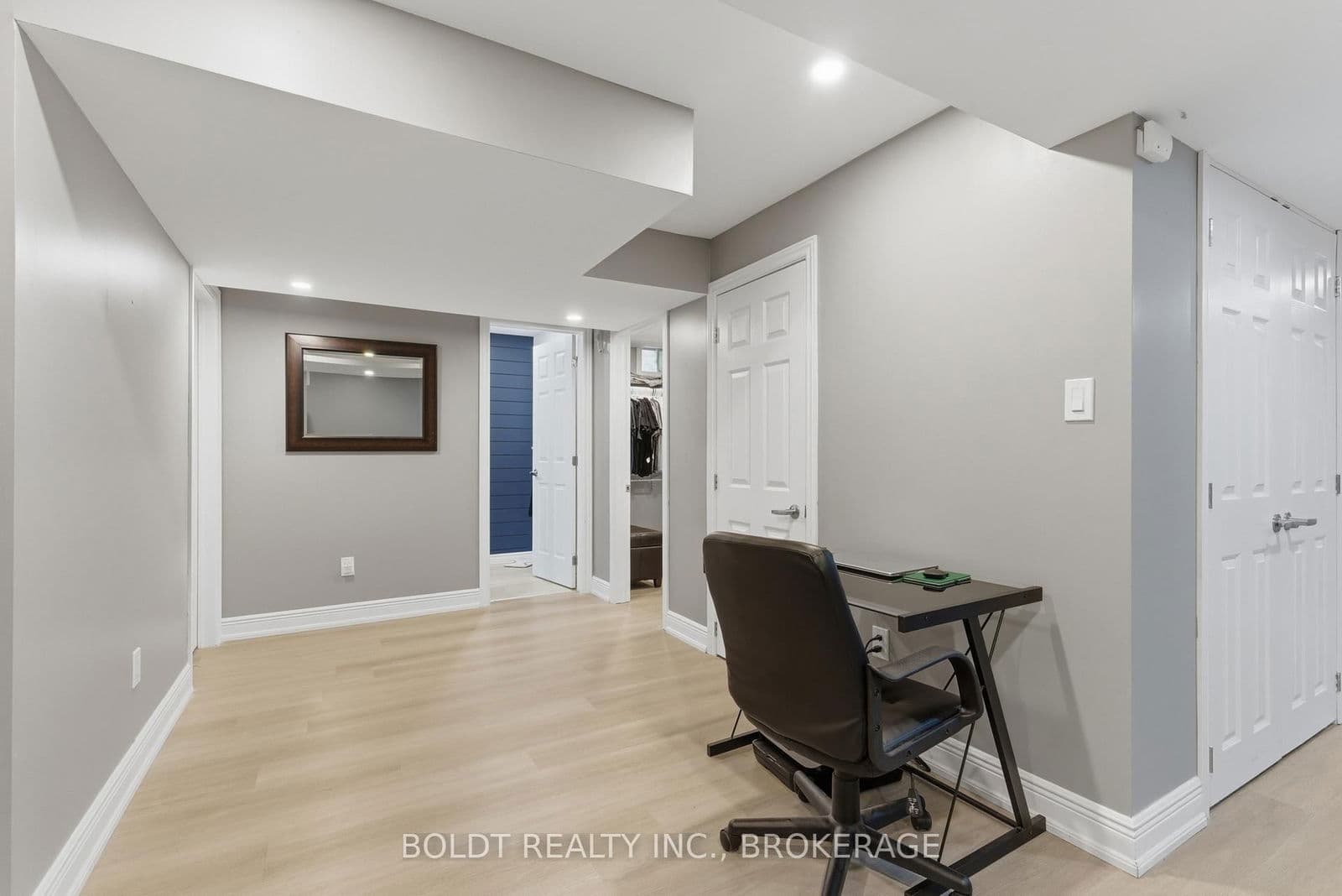 Detached at 4870 Allan Court, Lincoln, ON - Photo 32 - RE/MAX Garden City Realty