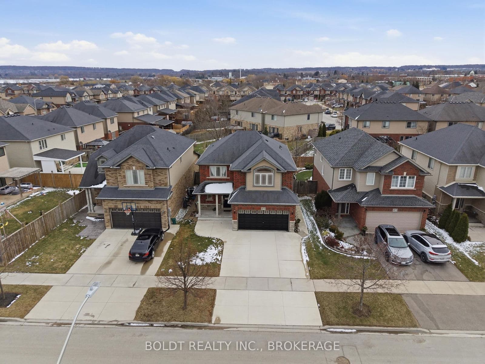 Detached at 4870 Allan Court, Lincoln, ON - Photo 47 - RE/MAX Garden City Realty