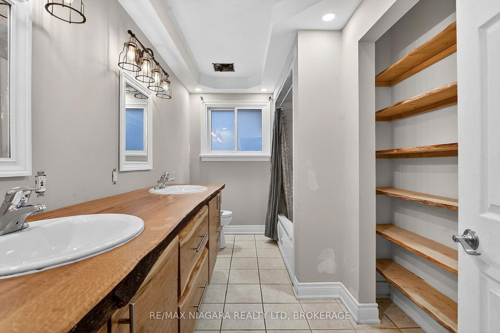 Detached at 3818 Elm Street, Port Colborne, ON - Photo 17 - RE/MAX Garden City Realty