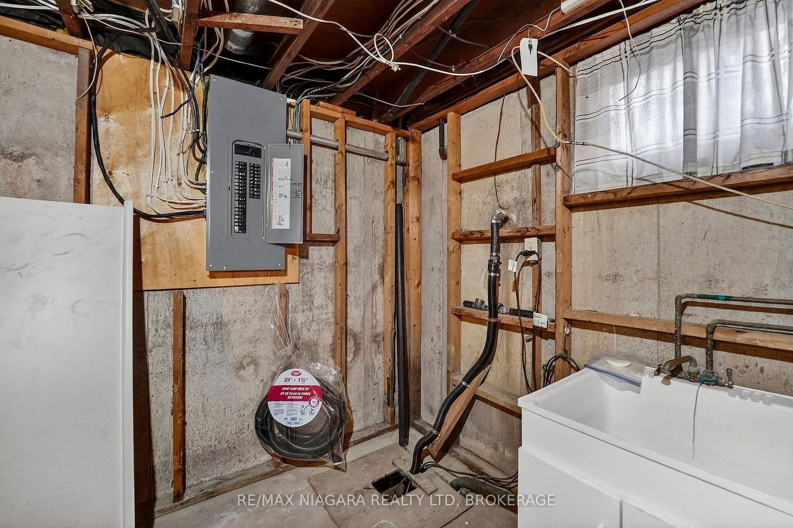 Detached at 3818 Elm Street, Port Colborne, ON - Photo 32 - RE/MAX Garden City Realty