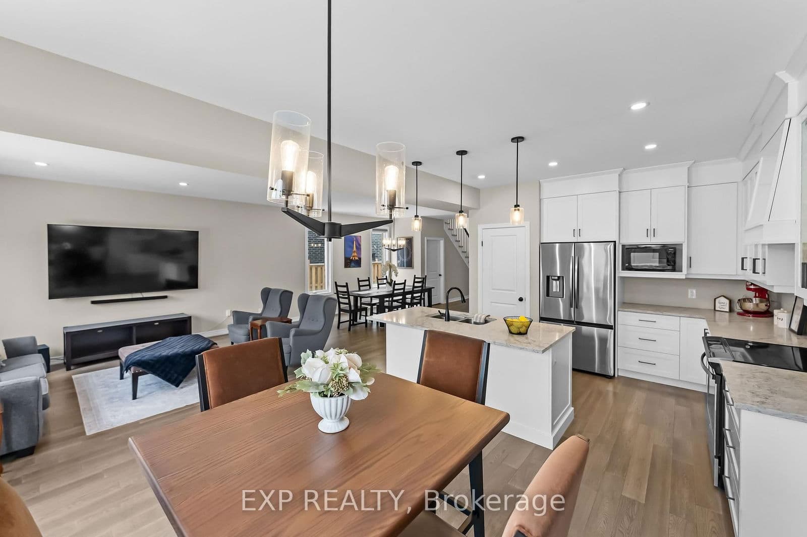 Detached at 153 Susan Drive, Pelham, ON - Photo 12 - RE/MAX Garden City Realty