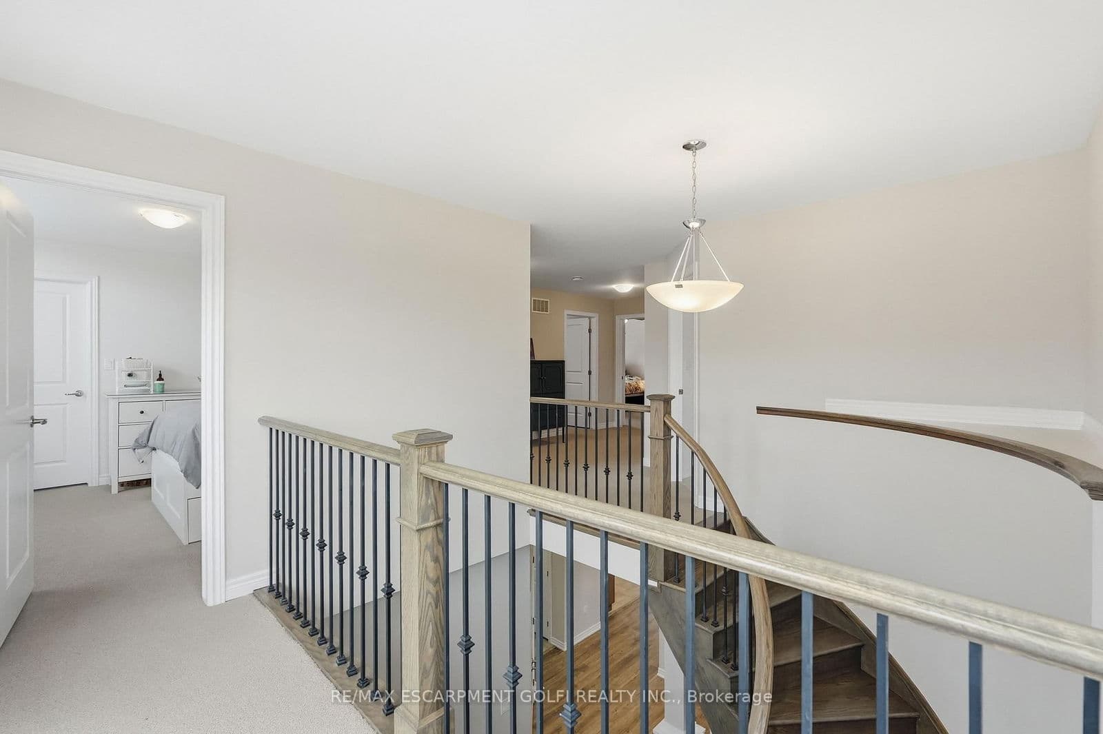 Detached at 4025 Highland Park Drive, Lincoln, ON - Photo 13 - RE/MAX Garden City Realty