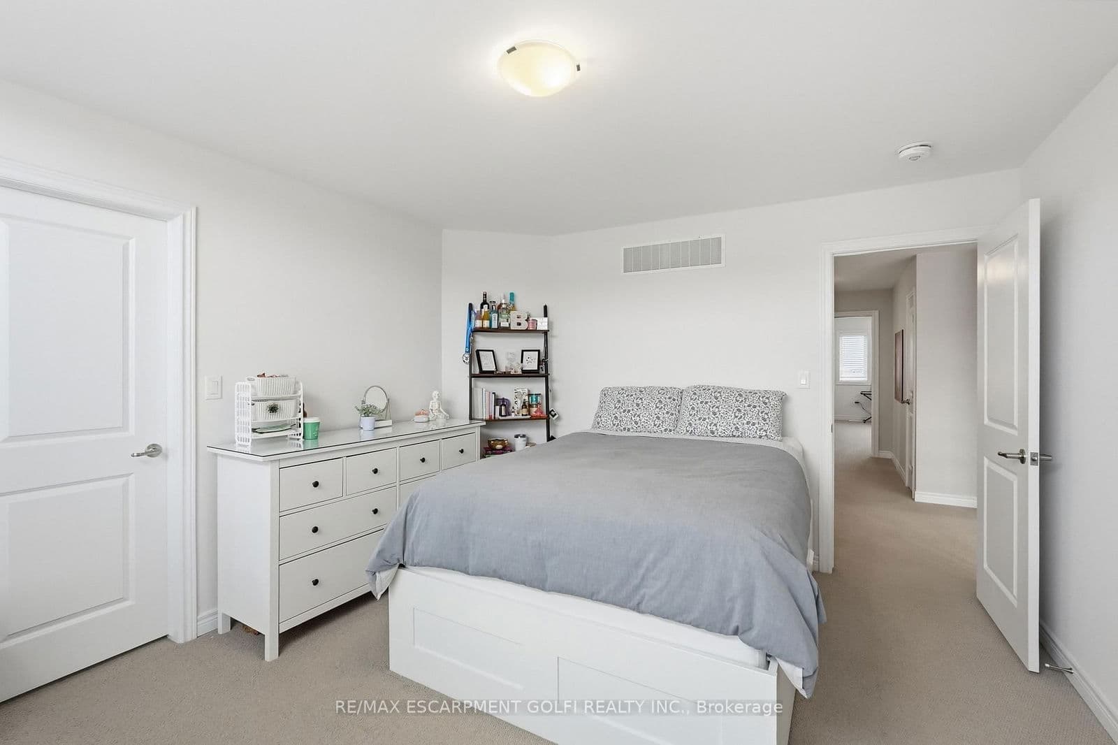 Detached at 4025 Highland Park Drive, Lincoln, ON - Photo 22 - RE/MAX Garden City Realty