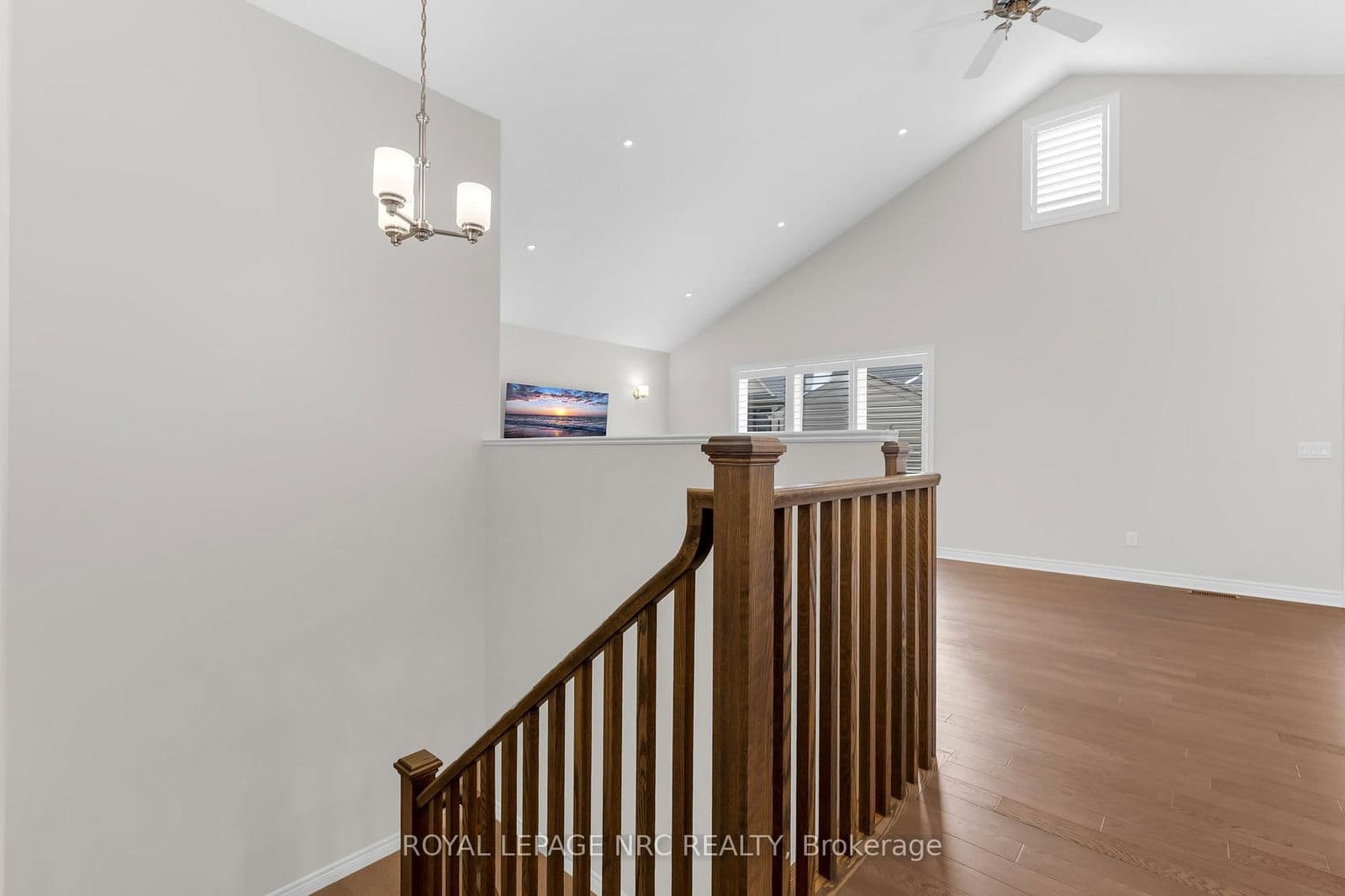 Detached at 25 Mcfarland Street, Thorold, ON - Photo 10 - RE/MAX Garden City Realty