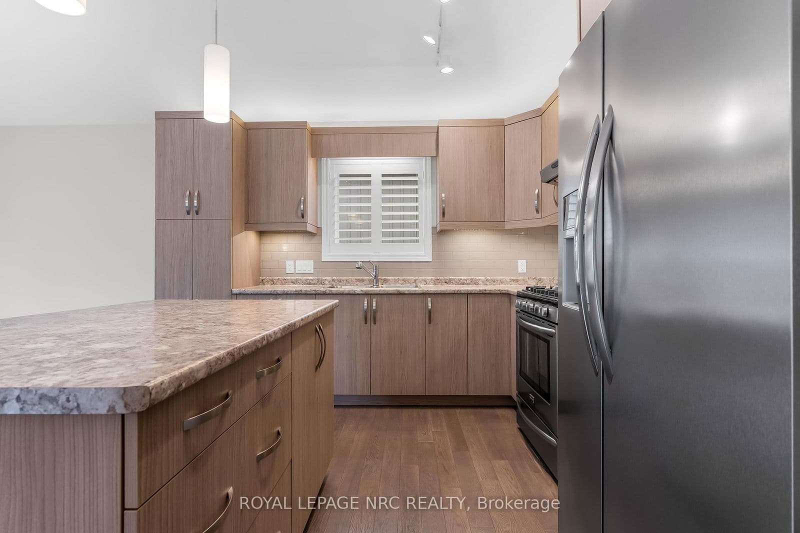 Detached at 25 Mcfarland Street, Thorold, ON - Photo 12 - RE/MAX Garden City Realty