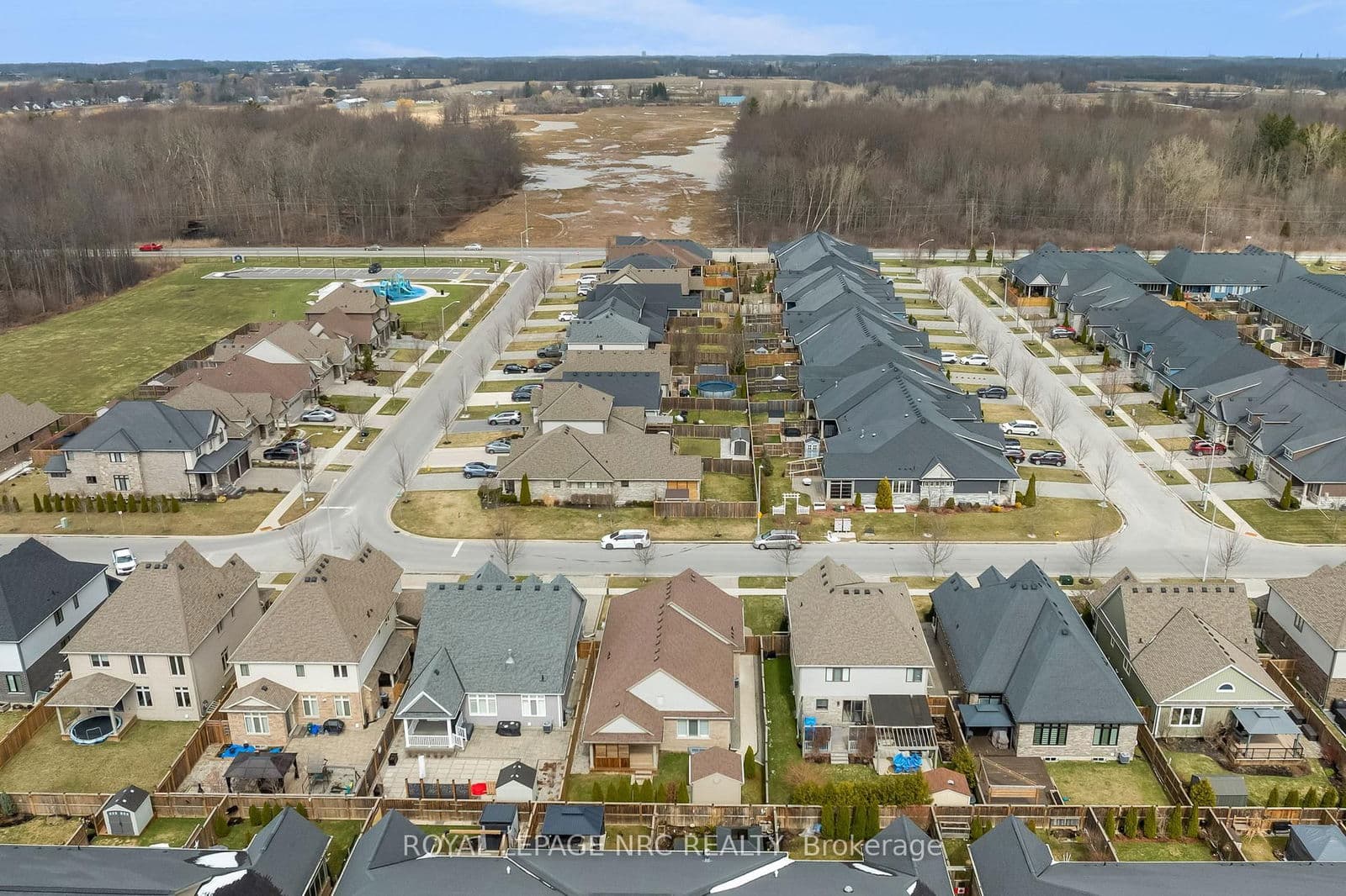 Detached at 25 Mcfarland Street, Thorold, ON - Photo 38 - RE/MAX Garden City Realty