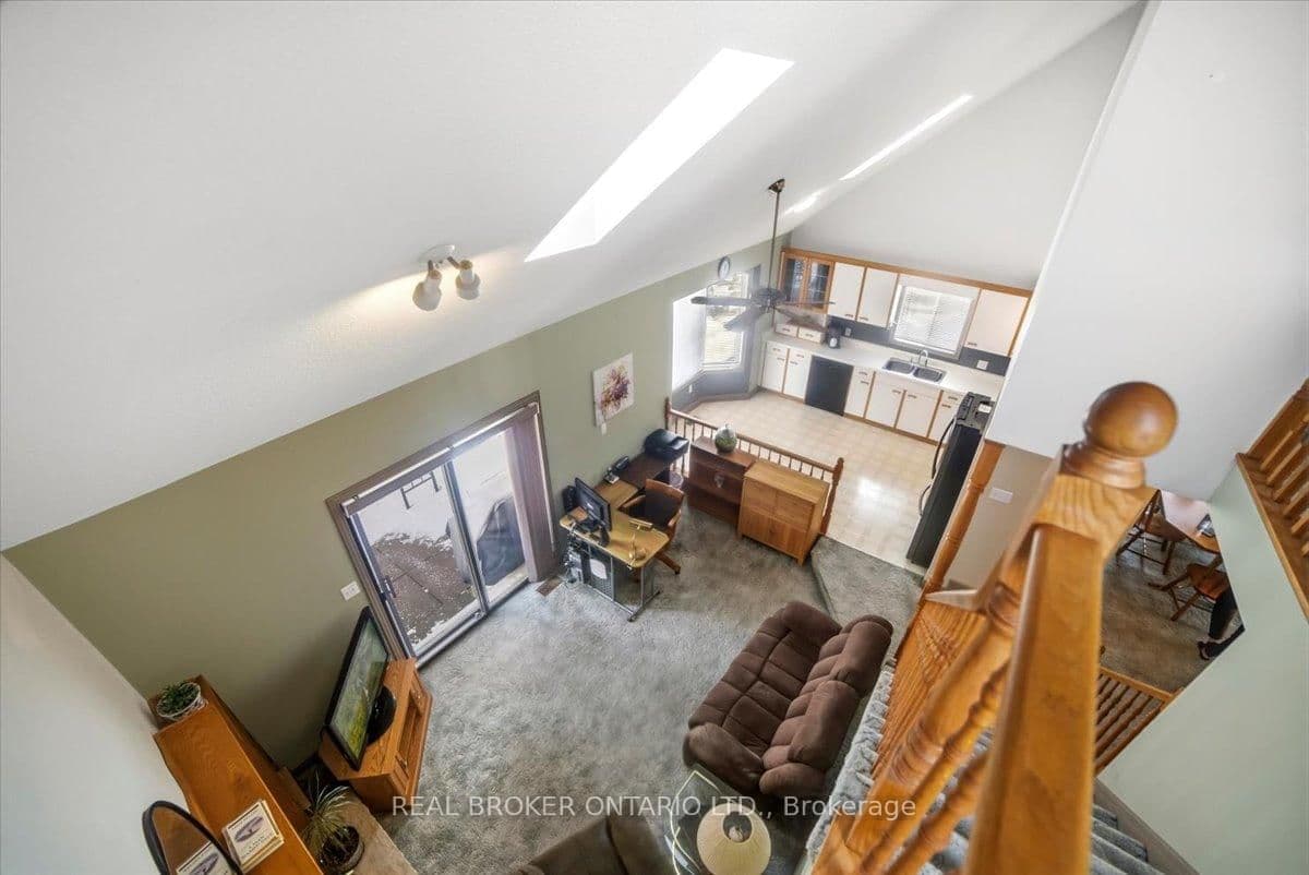 Detached at 106 Spruceside Crescent, Pelham, ON - Photo 14 - RE/MAX Garden City Realty