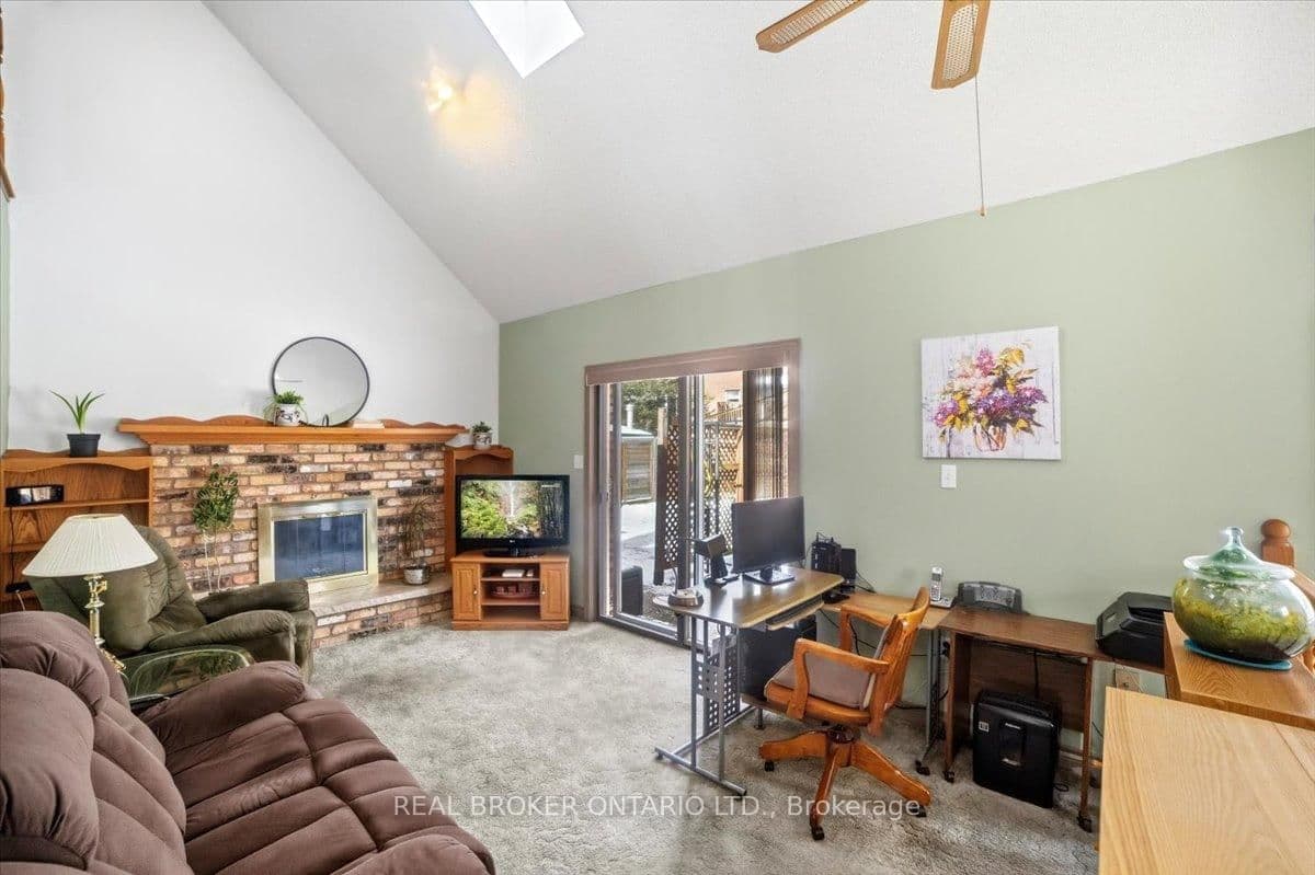 Detached at 106 Spruceside Crescent, Pelham, ON - Photo 16 - RE/MAX Garden City Realty