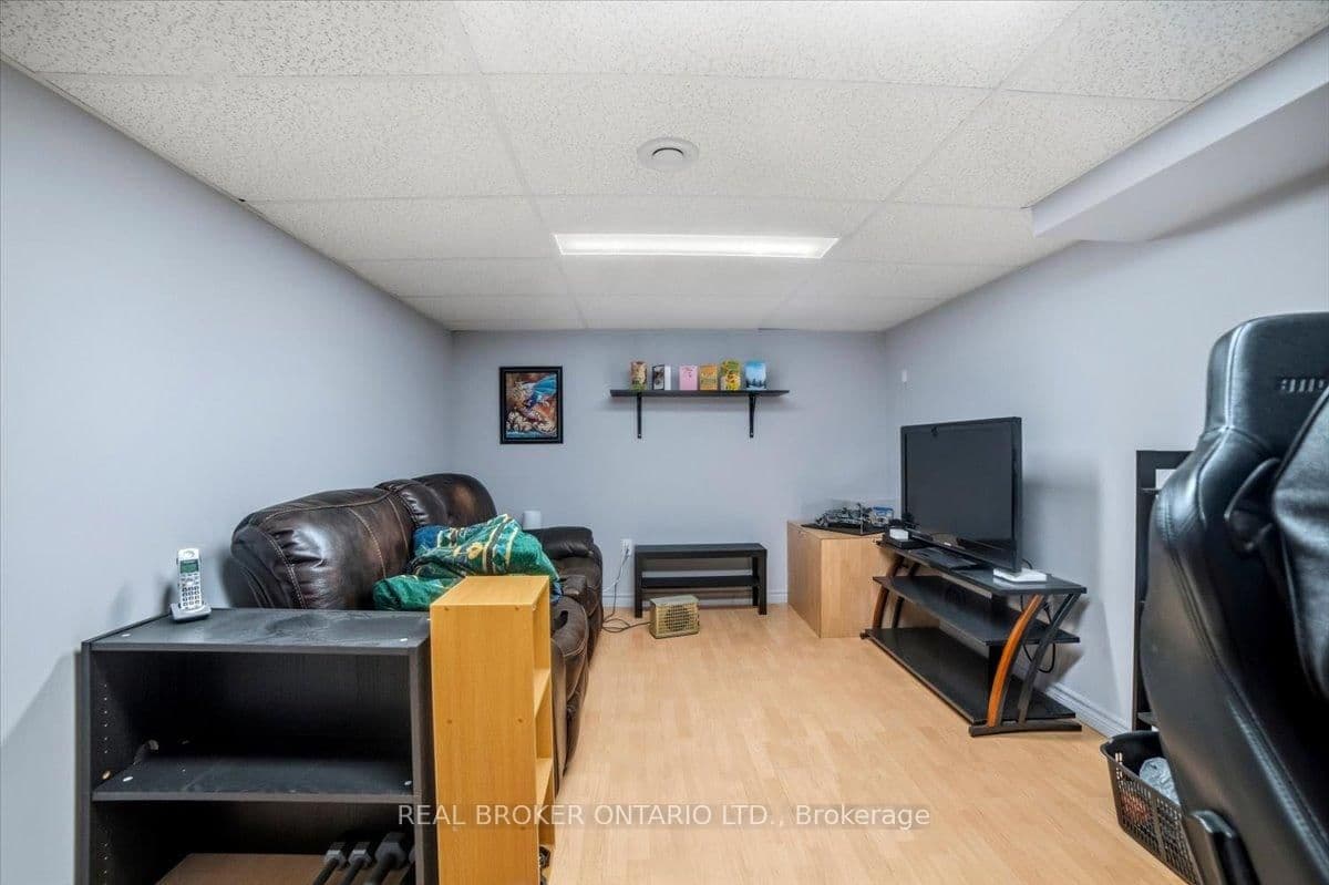 Detached at 106 Spruceside Crescent, Pelham, ON - Photo 31 - RE/MAX Garden City Realty