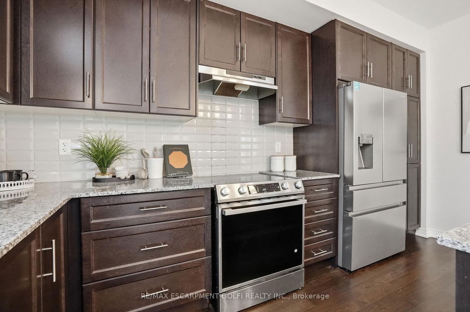 Detached at 310 Main Street, Grimsby, ON - Photo 17 - RE/MAX Garden City Realty