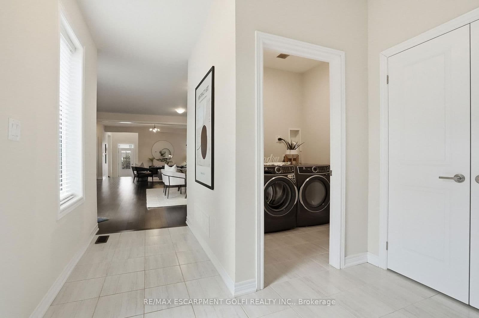 Detached at 310 Main Street, Grimsby, ON - Photo 19 - RE/MAX Garden City Realty