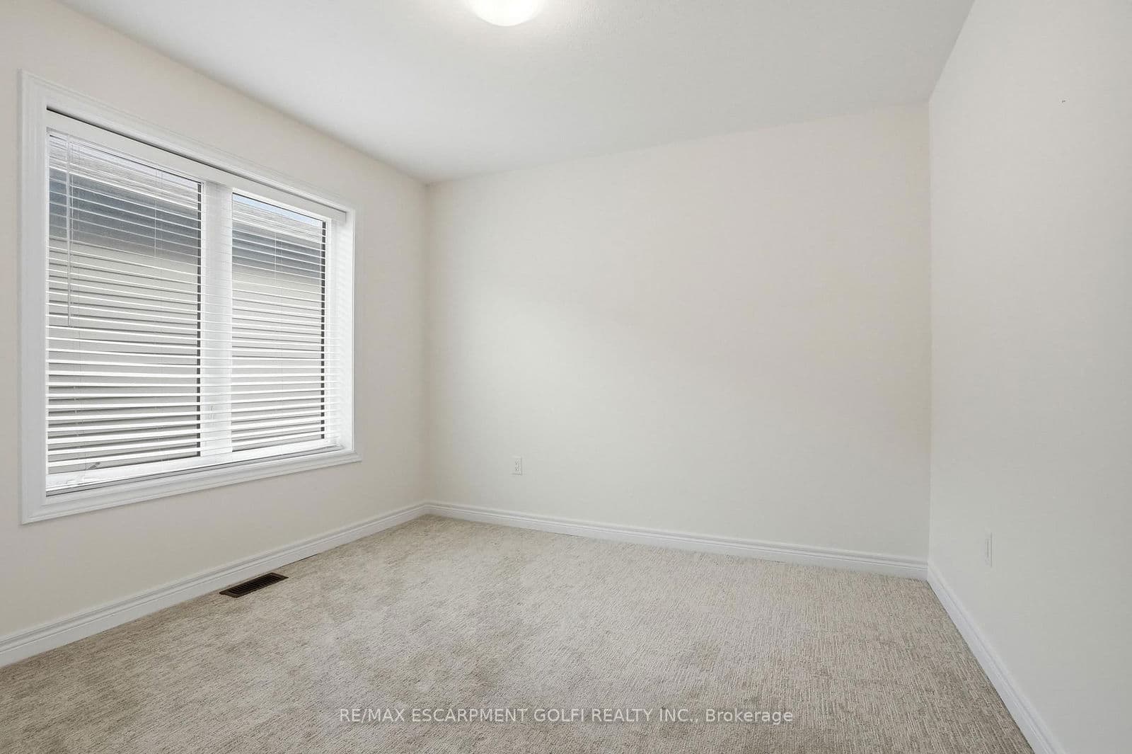 Detached at 310 Main Street, Grimsby, ON - Photo 25 - RE/MAX Garden City Realty