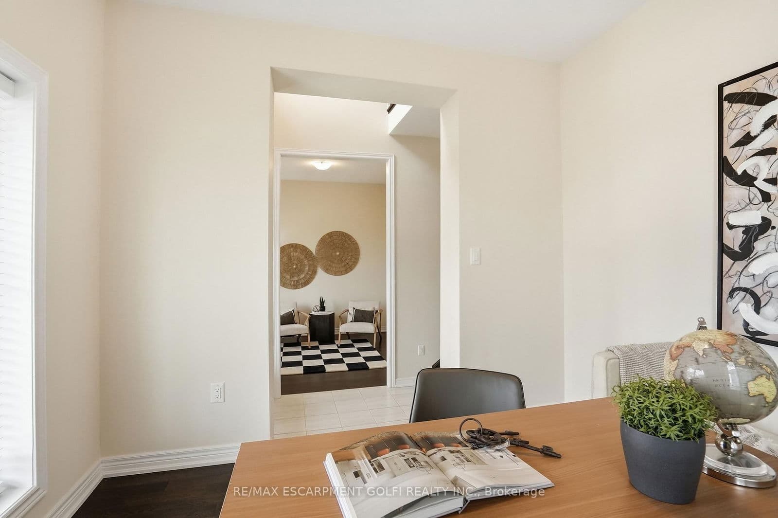 Detached at 310 Main Street, Grimsby, ON - Photo 7 - RE/MAX Garden City Realty