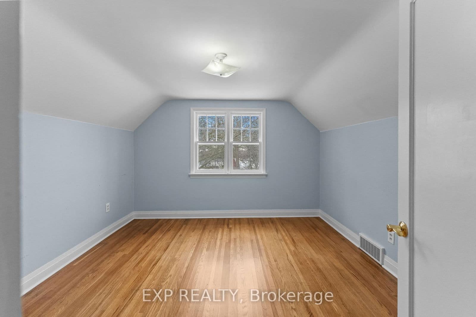 Detached at 3935 St Peter Avenue, Niagara Falls, ON - Photo 18 - RE/MAX Garden City Realty