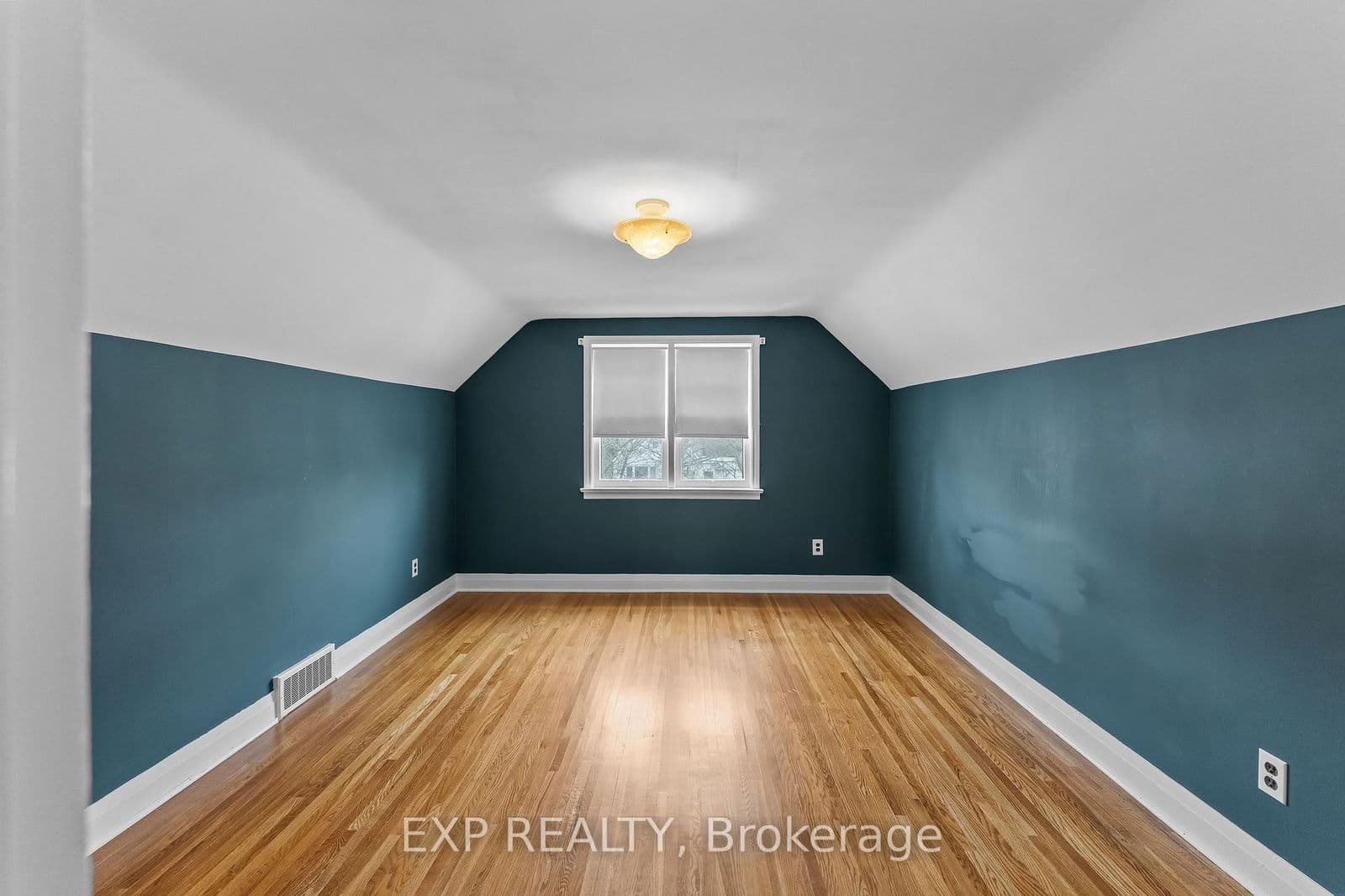 Detached at 3935 St Peter Avenue, Niagara Falls, ON - Photo 22 - RE/MAX Garden City Realty