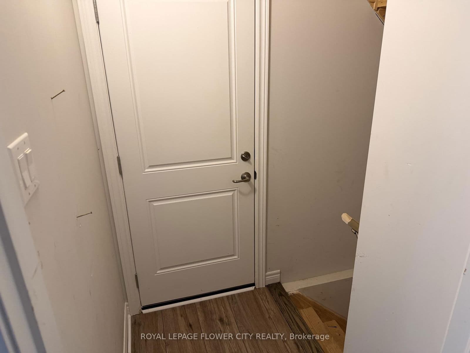 Att/Row/Townhouse at 139 Sunflower Place, Welland, ON - Photo 4 - RE/MAX Garden City Realty