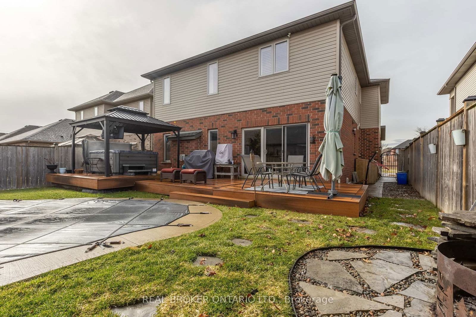 Detached at 50 Gaiser Road, Welland, ON - Photo 38 - RE/MAX Garden City Realty