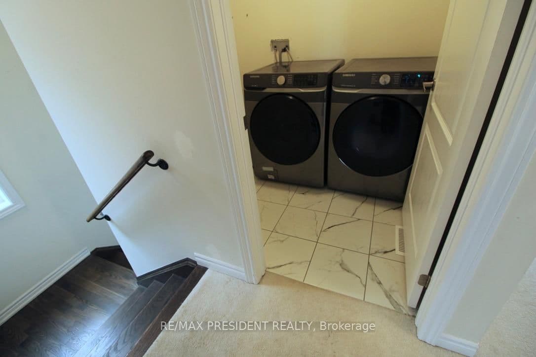 Detached at 16 Peach Street, Thorold, ON - Photo 17 - RE/MAX Garden City Realty