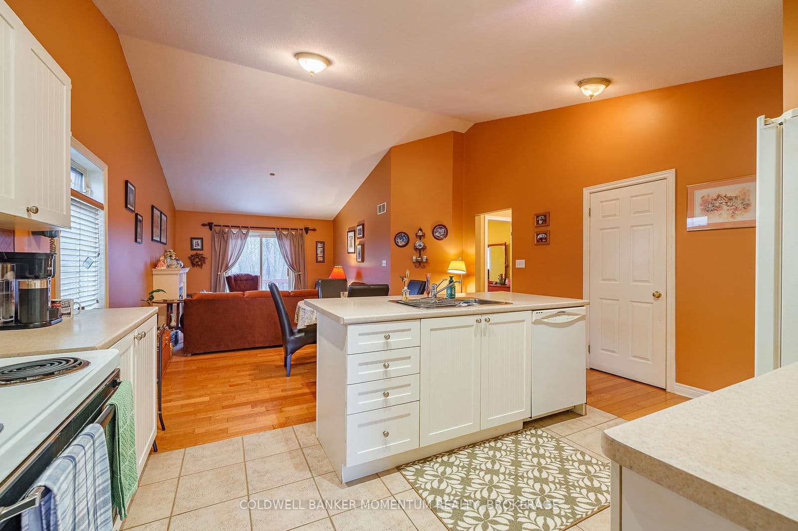 Detached at 47 Thorold Avenue, Thorold, ON - Photo 13 - RE/MAX Garden City Realty