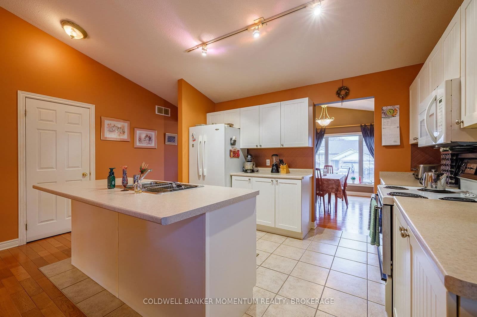 Detached at 47 Thorold Avenue, Thorold, ON - Photo 16 - RE/MAX Garden City Realty